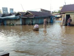 Banjir di Kasikan, Pemda Kampar Salurkan Bantuan kepada Masyarakat
