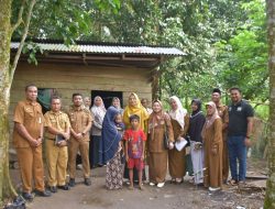 Ketua LK2S Ricana Djayanti Tinjau Langsung Balita Penderita Stunting