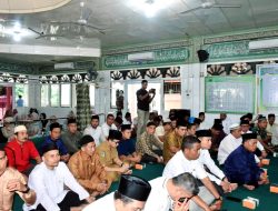 PJ Sekda Yusri Hadiri Peringatan Isra’ Mi’raj di Mesjid At-Taubah