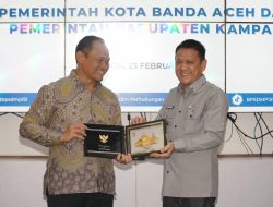 Pemkab Kampar Tanda Tangan Perjanjian Kerjasama tentang SDM Bersama STTD Jakarta