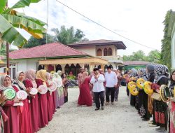 PJ Sekda Kampar Lepas Pawai Ta’aruf Sambut Bulan Suci Ramadhan