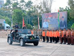 PJ Bupati Kampar Ikuti Upacara Peringatan HUT TNI ke-79 di Halaman Kantor Gubernur Riau