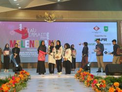 PJ Ketua TP PKK Ricana Djayanti Hambali Hadiri Peringatan Hari Batik Nasional