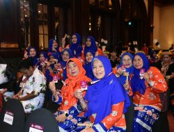 Penasehat DWP Kampar Ikuti Seminar Nasional DWP Tema Penguatan Fondasi Transformasi Organisasi DWP menuju Indonesia Emas 2045