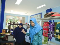 Dekranasda Kampar Tinjau Galeri di Komplek Markaz Islamic Center Bangkinang Kota