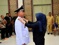 PJ Sekda Kampar Ambil Sumpah Jabatan dan Lantik Rusli Wahid Sebagai PJ Kades Pantai Cermin