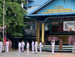 Jadi Pembina Upacara di Daarun Nahdhah Bangkinang, Kabid PA DPPKBP3A Ingatkan Santri/wati