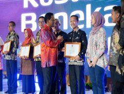 Kemenhub Berikan Dishub Kampar Penghargaan Insan Keselamatan Jalan