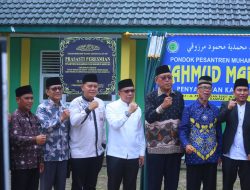 Pj Bupati Kampar Hadiri Peresmian Ponpes dan Pengukuhan Mudir Ponpes Muhammadiyah Mahmud Marzuki di Desa Penyasawan