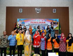 Pj Ketua TP PKK Kampar Hadiri Acara Lomba Tim Penggerak Keluarga HEBAT