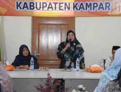 Pj Ketua TP PKK Kampar Hadiri Peringatan Isra Mi’raj oleh Dharma Wanita Kampar