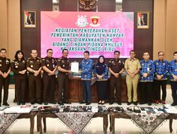 Hasil Tindak Lanjut Pengawasan, Kejati Riau Serahkan Aset Daerah