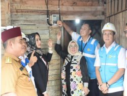 Wabup Kampar Hadiri Kegiatan Peluncuran Penyelaan Serentak Light Up The Dream PLN