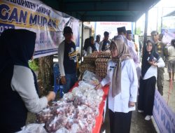 Pemda Kampar Gelar Gerakan Pangan Murah di Desa Gunung Sari