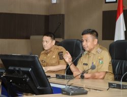 Rapat Lanjutan Efisiensi Kembali Digelar, Bupati Kampar Tekankan Pengtingnya Penyusunan APBD Realistis dan Orientasikan Kesejahteraan Masyarakat