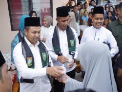 Safari Ramadhan ke Kampar, Bupati bersama Gubri Tinjau Gerakan Pangan Murah dan Bagikan Takjil