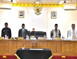 Bupati Ahmad Yuzar Sampaikan Langsung Jawaban Pemerintah Tentang Pandangan Umum Fraksi Terhadap LKPJ Bupati Kampar