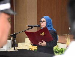 Lantik 12 Pj Kepala Desa, Ini Harapan Wabup Misharti