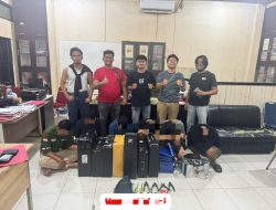Polres Kampar Berhasil Bekuk Komplotan Spesialis Pencurian Tower di 10 TKP dan Ungkap 9 LP, 7 Baterai Litium Disita!