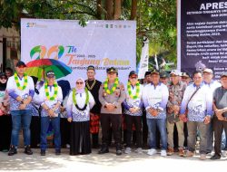 Wabup Misharti Buka Turnamen Pacu Sampan Sempena HUT Desa Tanjung Balam