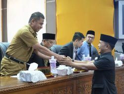Bupati Kampar Hadiri Rapat Paripurna DPRD Bahas Finalisasi RANPERDA TJSLBU