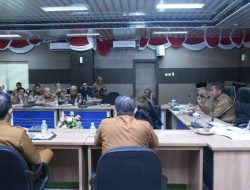 Terkait WFH dan WFO, Bupati Ahmad Yuzar Pimpin Rapat Terkait Edaran Kemendagri