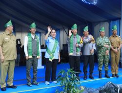 Bupati Kampar Dampingi Kapolri Resmikan Jembatan Merah Putih di Desa Gobah Kecamatan Tambang