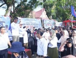 Bupati Ahmad Yuzar Resmi Lepas Gerak Jalan Santai Hari Buruh Internasional