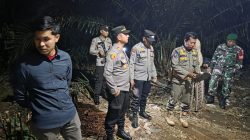Polsek Tambang Razia Warung Remang-remang dan Sita Tuak