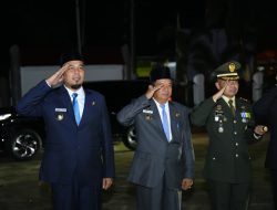 Bupati Inhu Pimpin Apel Kehormatan dan Renungan Suci di TMP Indra Bhakti